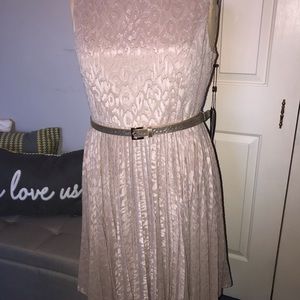 NWT Adrianna Papell Women's Sleeveless Dress